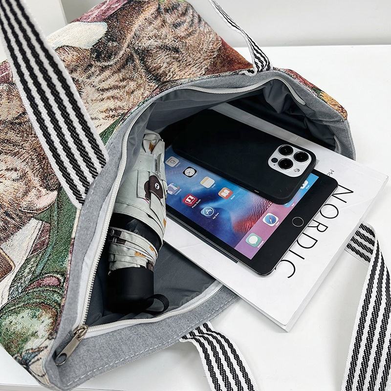 Cat Tapestry Grandma Tote Bag